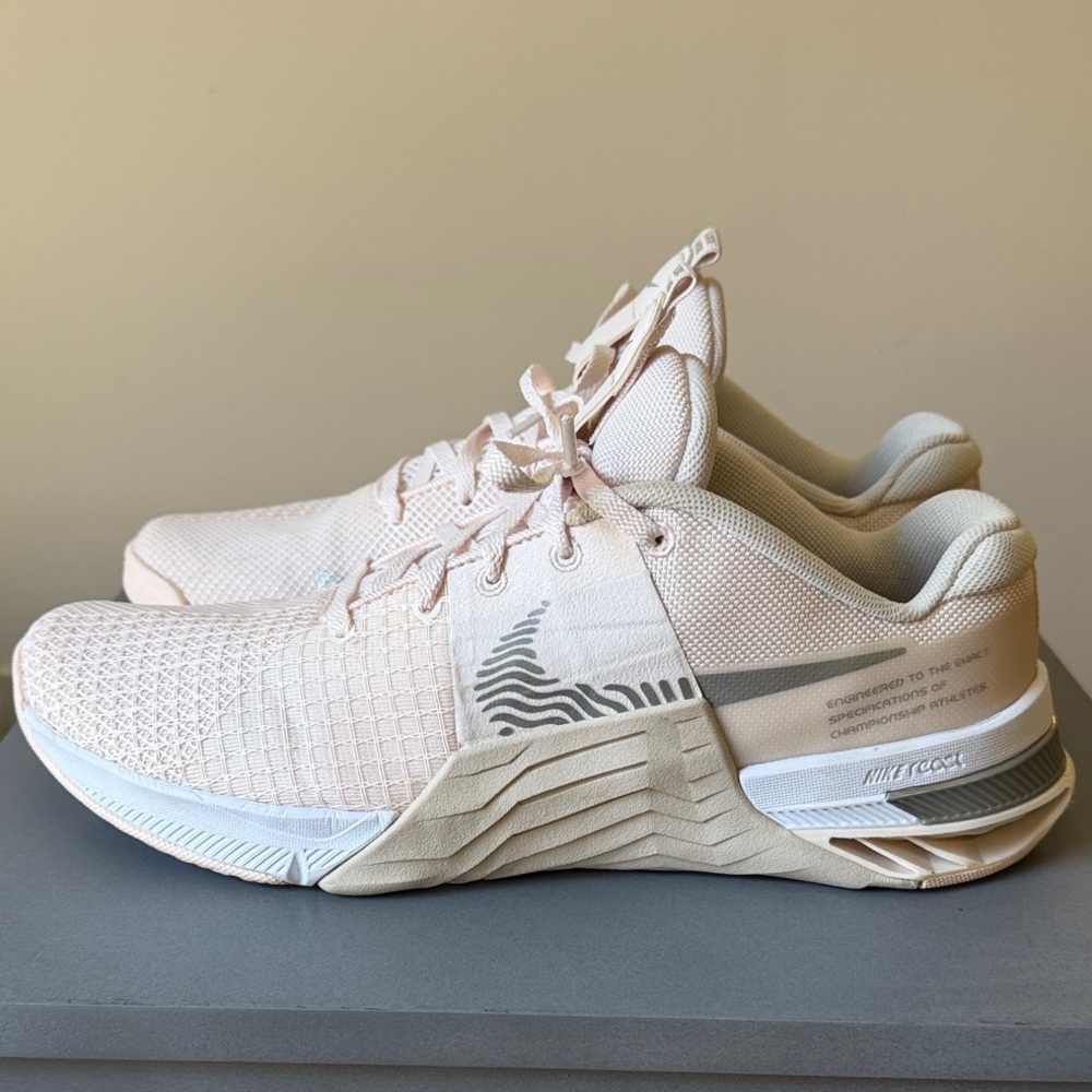 Nike Metcon 9 Women size 10 Like New CrossFit